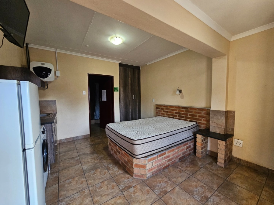 9 Bedroom Property for Sale in Vaalpark Free State